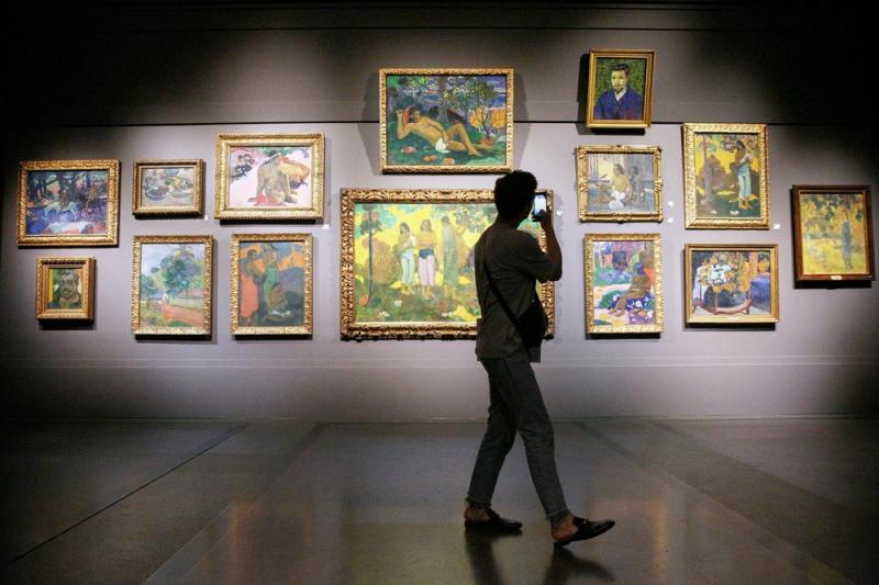 В экспозиции представлено около 100 произведений Гейнсборо из одиннадцати ведущих музеев Великобритании