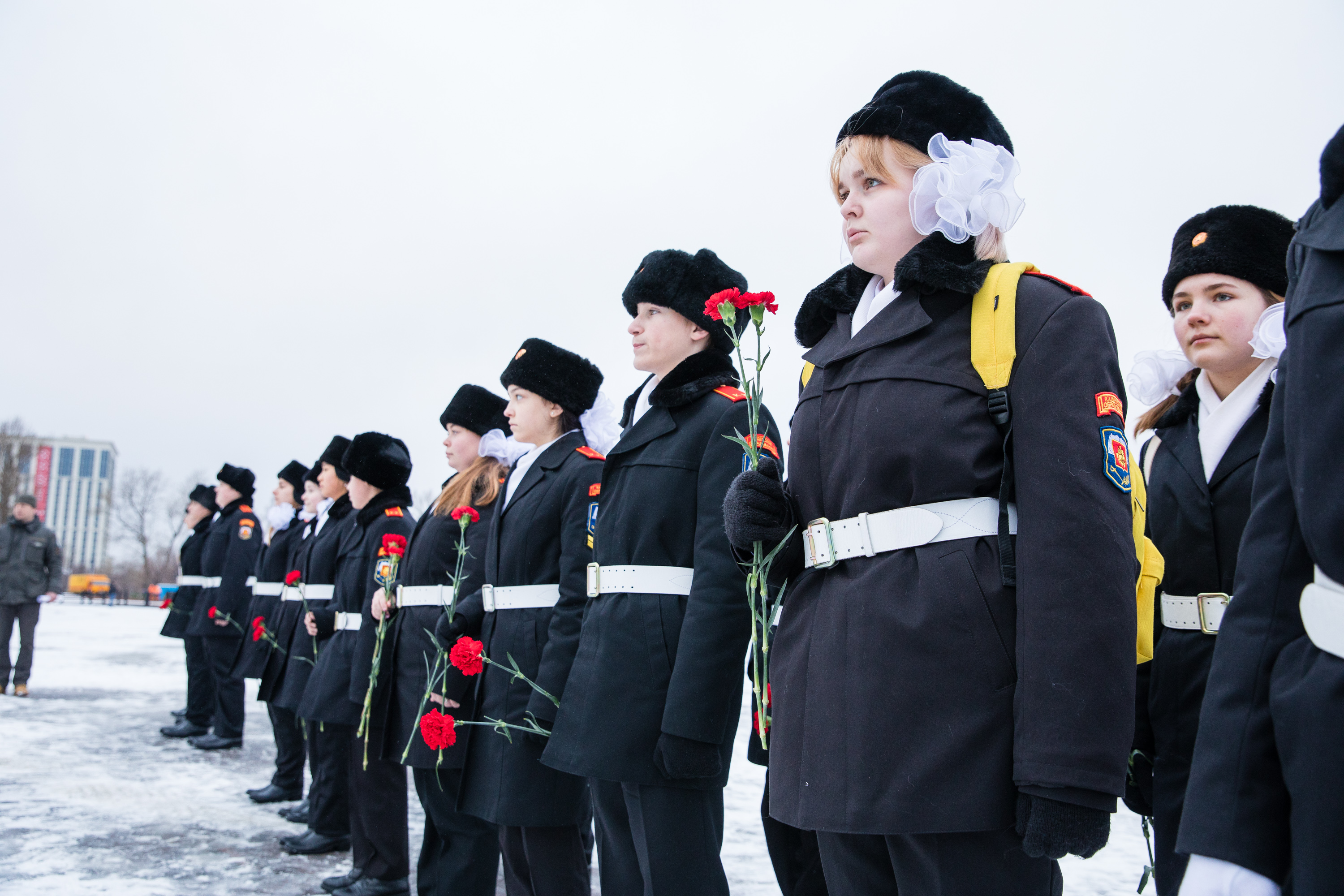 Караула последние новости. Почетный караул. Почётный караул России. Почетный караул зимой. Почетный караул фото.