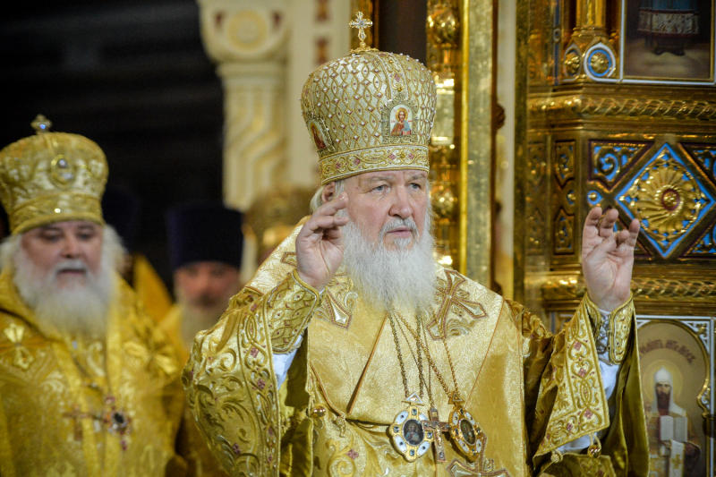 Патриарх Кирилл совершит отпевание Лужкова в храме Христа Спасителя