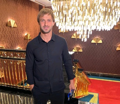 В 2004 году Дмитрий Сычев перешел в московский «Локомотив», в составе которого стал чемпионом России