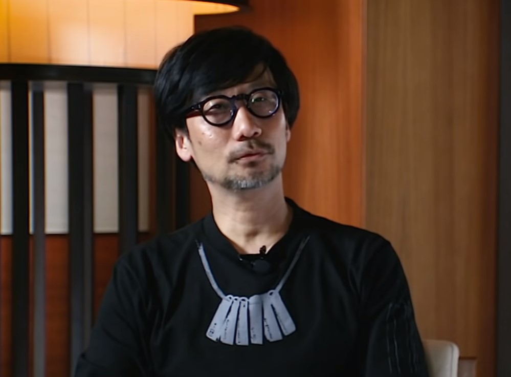 Один из главных приколов российских юзеров в 2019 году — мем «Кодзима — гений» в честь поразившего многих таланта японского разработчика игр Хидео Кодзимы