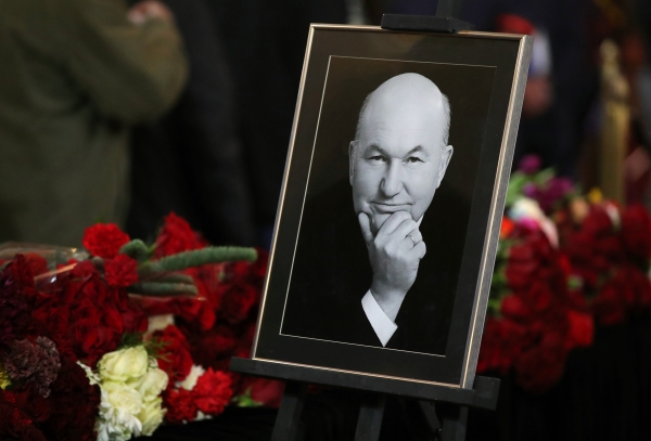 Церемония прощания с бывшим мэром Москвы Юрием Лужковым в храме Христа Спасителя в Москве