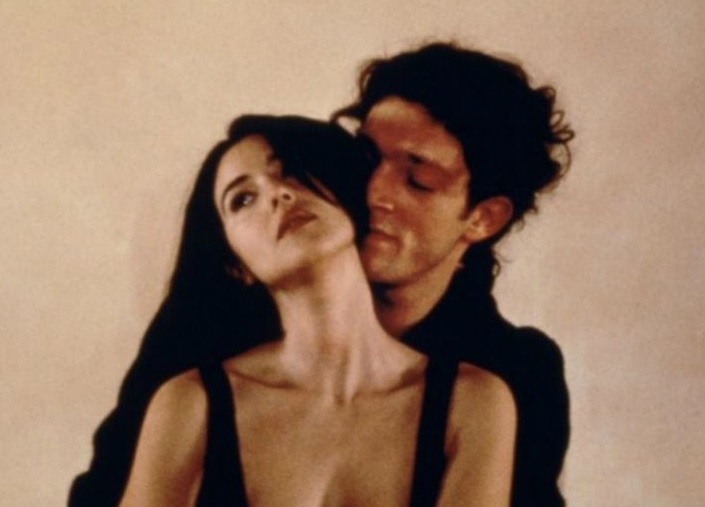 Названы самые страстные зодиакальные пары