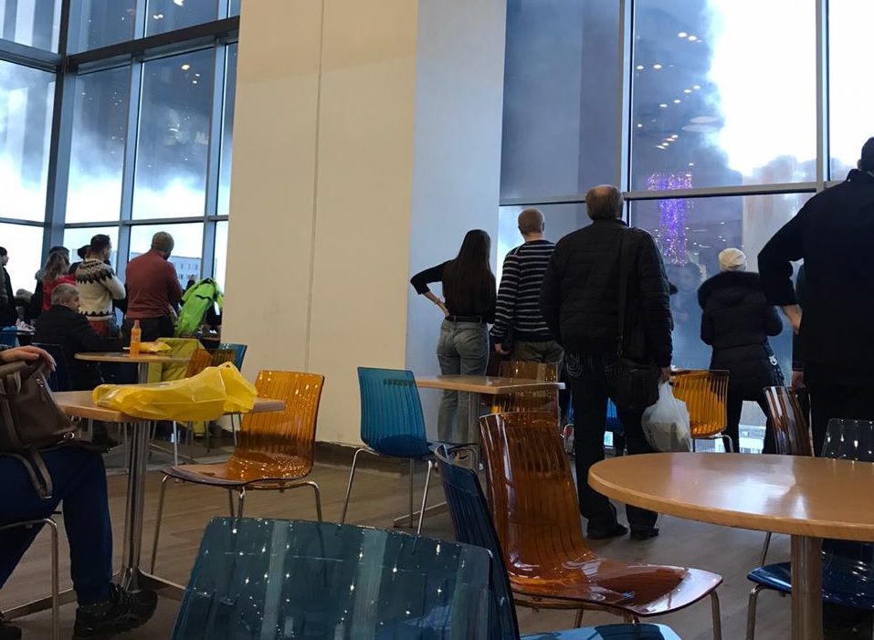 Очевидец рассказал подробности крупного пожара на Варшавском шоссе