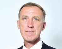 Парламентарий Владимир Корнилов объявил о решении сложить полномочия