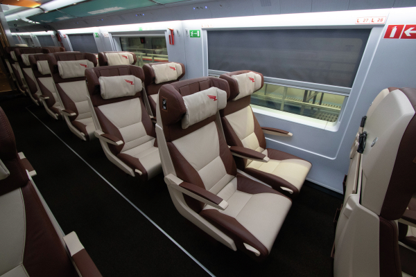 РЖД представили интерьер новых вагонов «Сапсана»