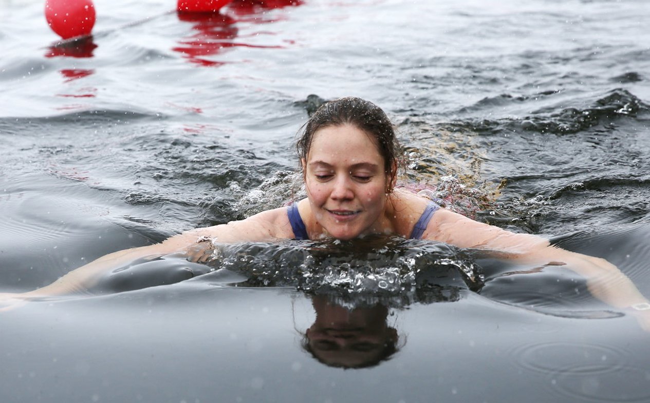 Москвичи смогут заняться моржеванием в четырех парках столицы