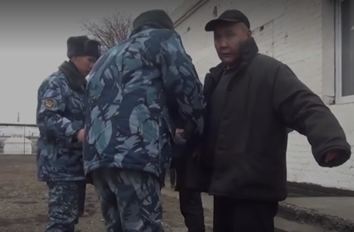 Террористическая ячейка из ста осужденных раскрыта в калмыкской колонии