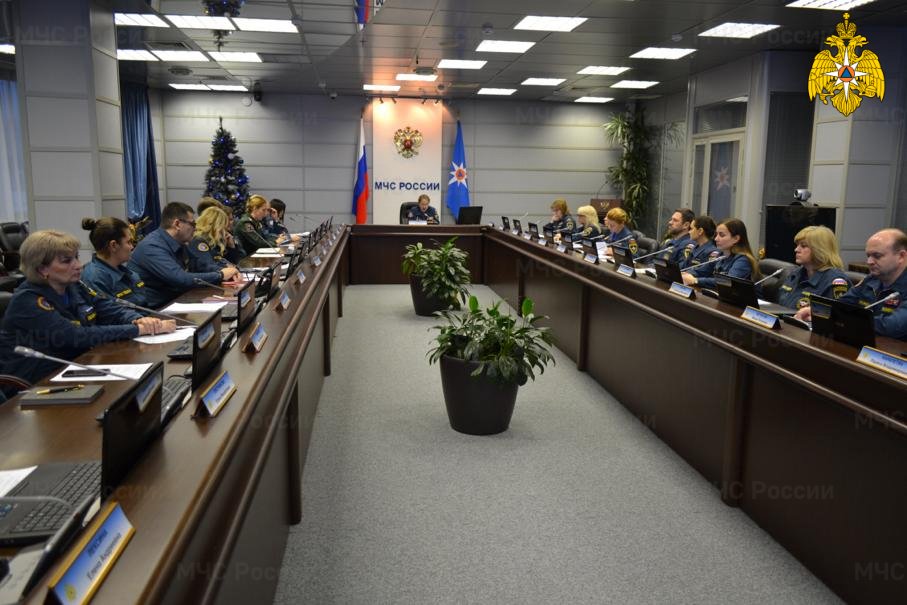 За 2019 год на горячие линии МЧС поступило свыше 20 тысяч обращений