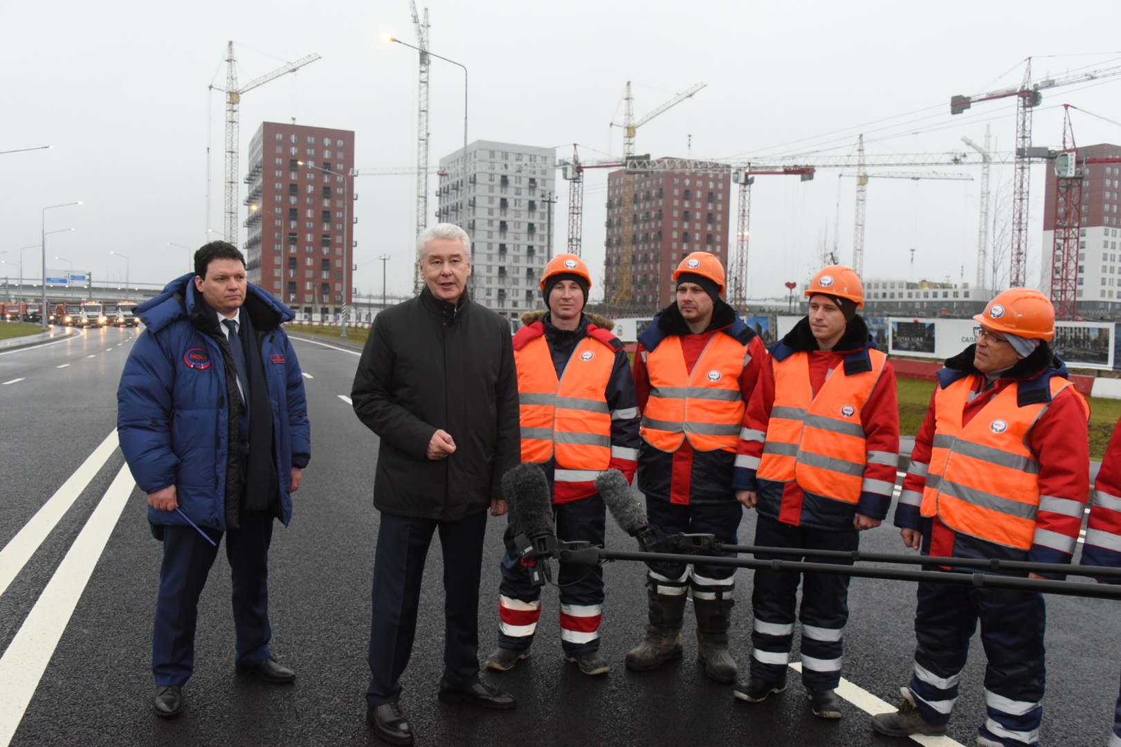 Сергей Собянин сообщил, что впереди еще два этапа строительства дороги Марьино — Саларьево