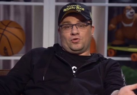 Комик подчеркнул, что в юморе не нужно переходить на личности, хотя иногда грань допустимого трудно различима