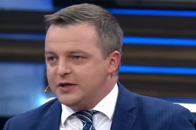 Гордей Белов попытался поспорить с ведущим, но не привел аргументов