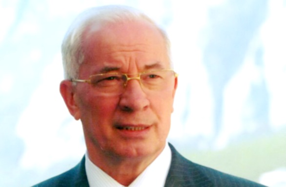 По словам Николая Азарова, причина в том, что власть стояла «на позиции закона»