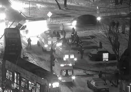 Назван виновник столкновения трамвая с КамАЗом в Москве