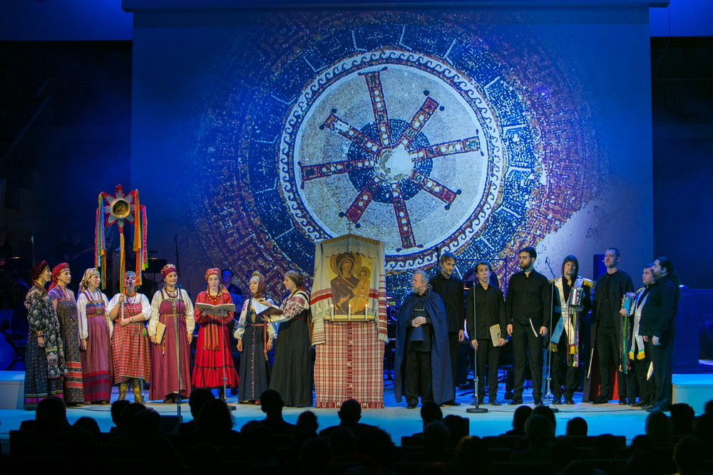 Проект «Вертеп Павла Карманова» объединил в себе три взгляда на одно событие — Рождество Христово