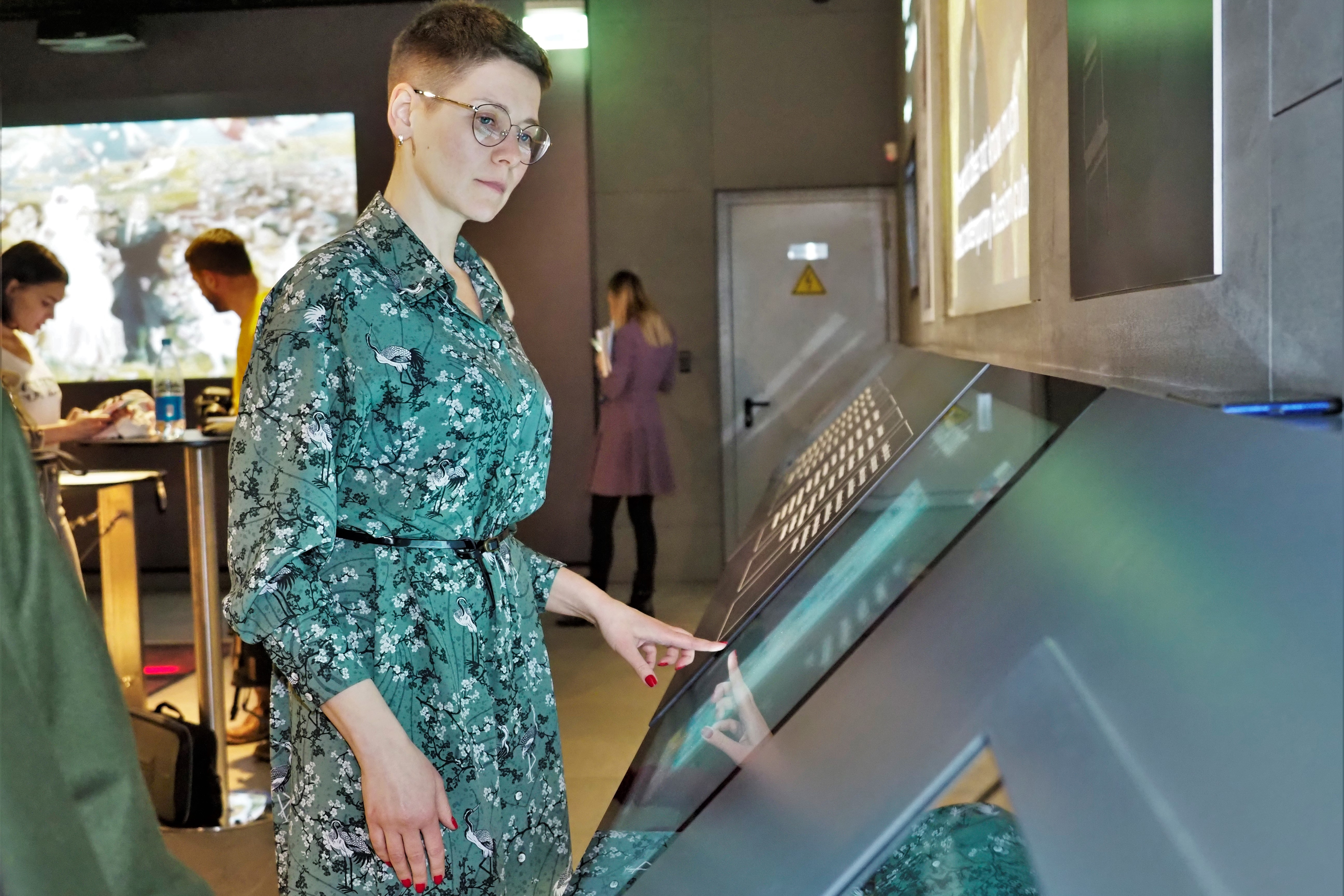 Один билет на две выставки и кинопоказ начали продавать в «Зарядье»