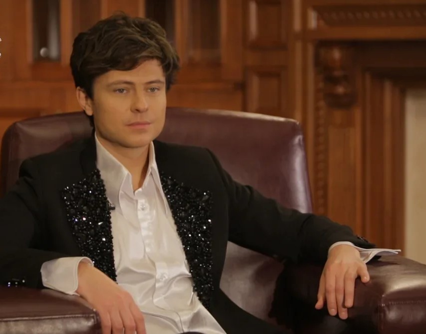 В 2014 Прохор Шаляпин со скандалом разошелся со своей женой