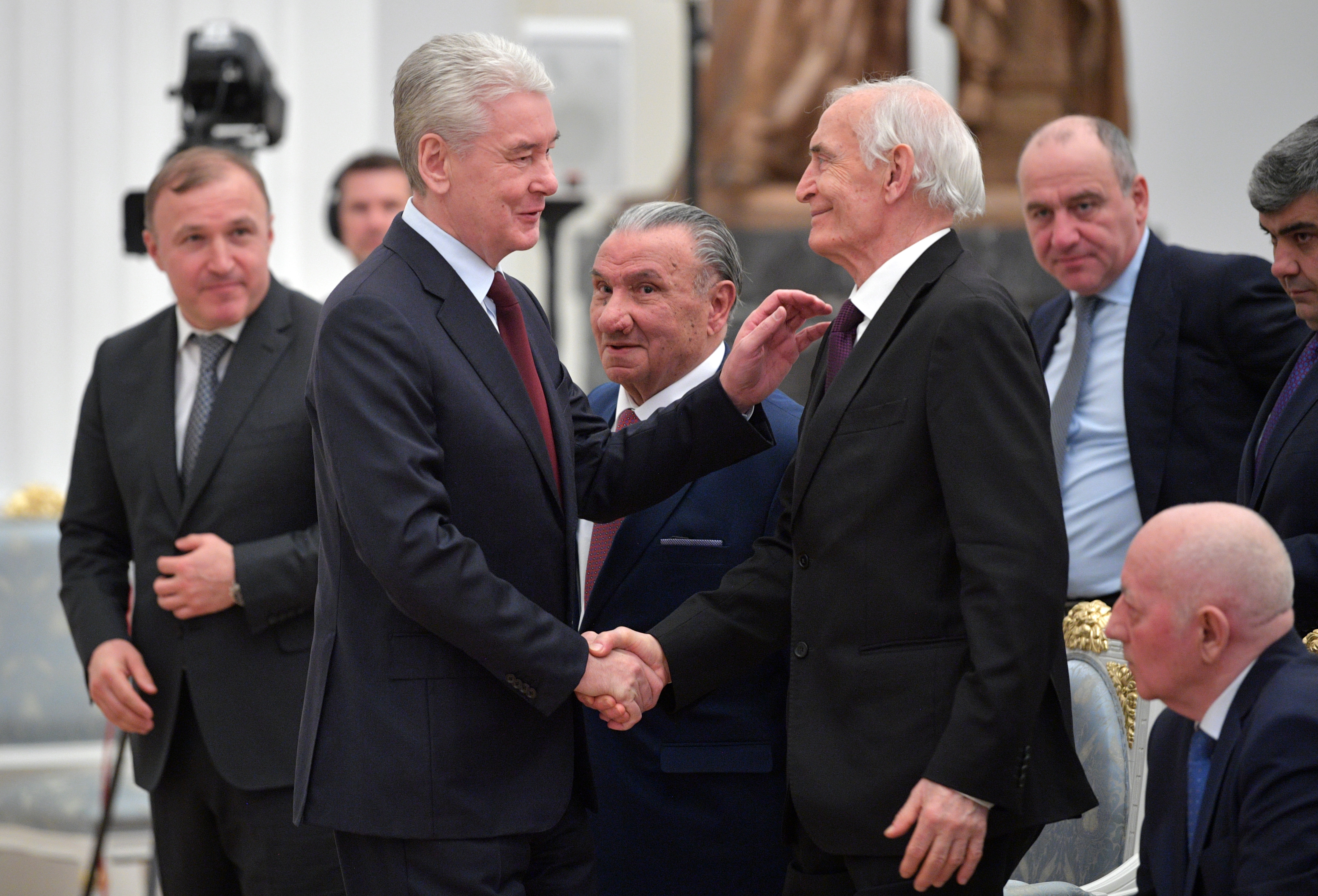 Градоначальник назвал Ланового «кумиром миллионов зрителей»