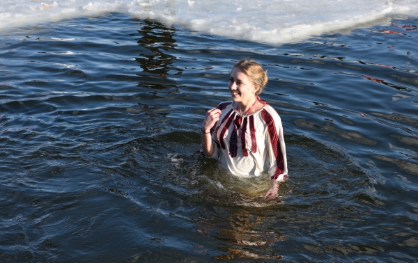 Названы главные ошибки, которые совершают православные христиане в день Крещения