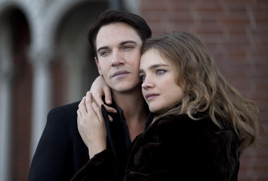 Названы пары знаков зодиака с идеальной совместимостью