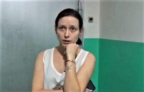 СМИ: Мать брошенных в Шереметьеве мальчиков госпитализировали