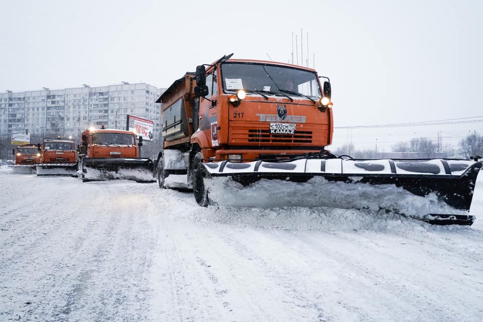 Очередное сплошное подметание улиц начали в Москве