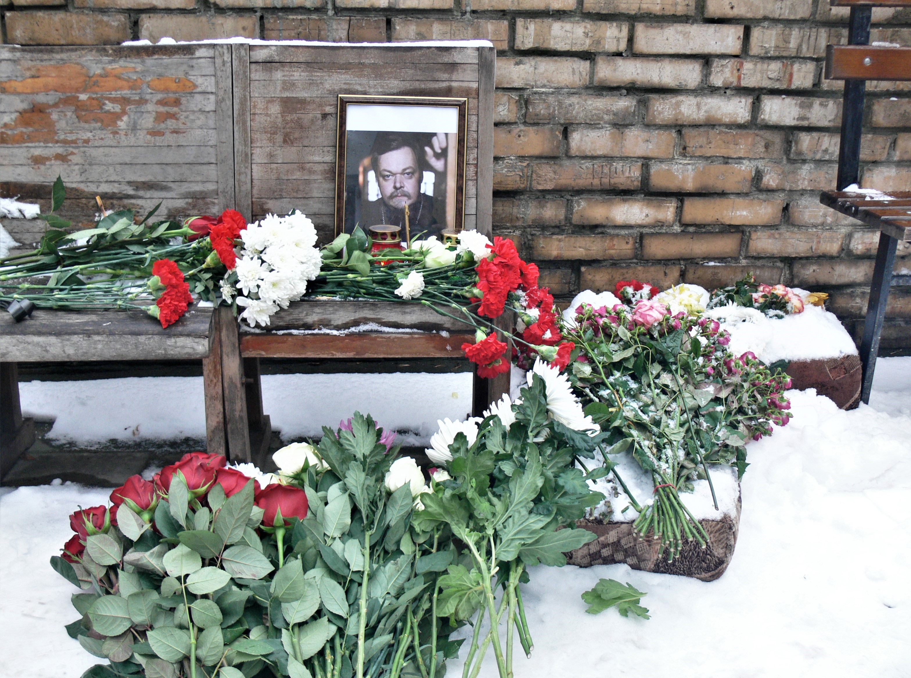 «Друг, воин, наставник»: как в Москве прощались с отцом Всеволодом Чаплиным