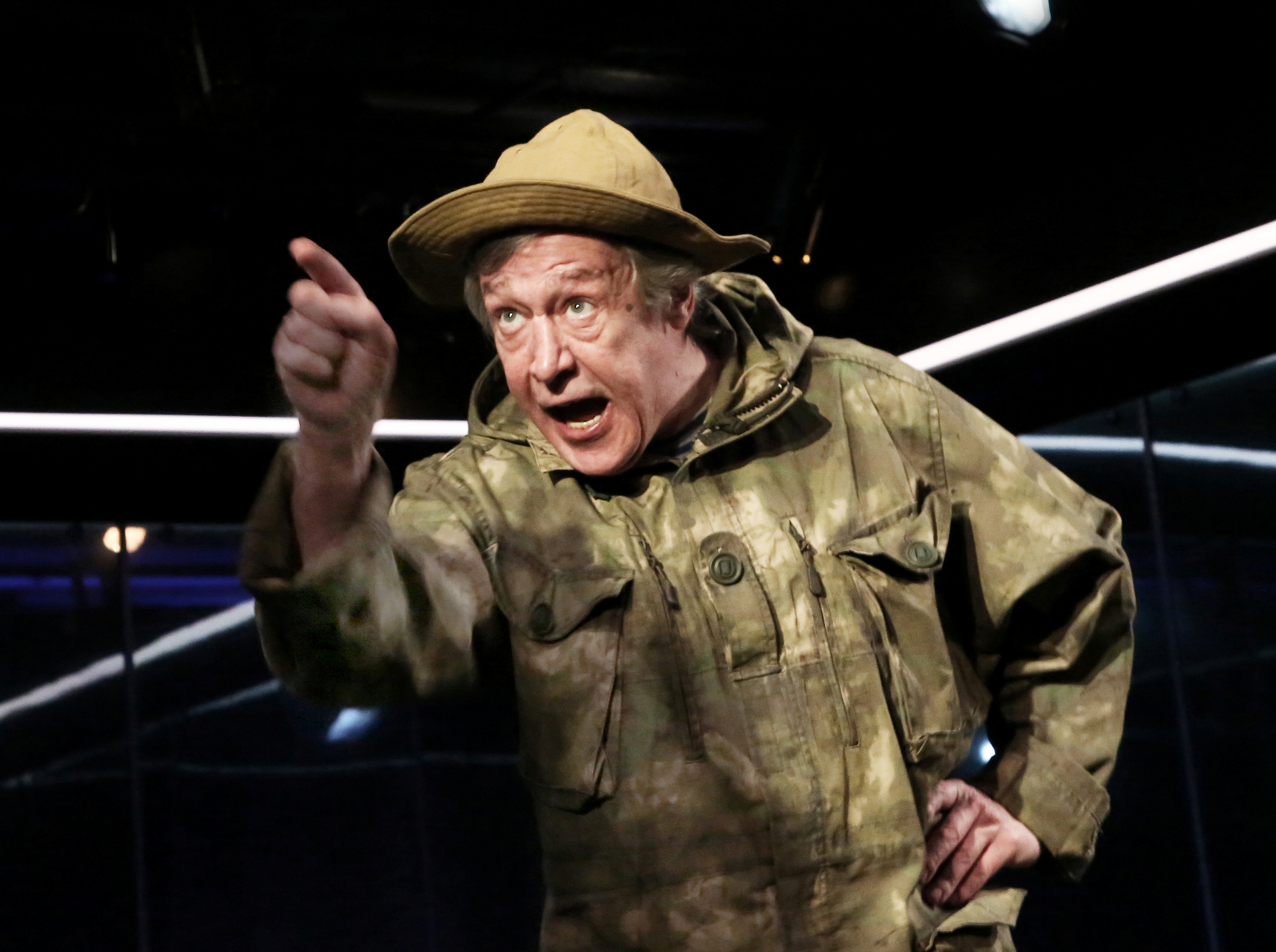 Фрагмент спектакля «Посадить дерево» с участием Михаила Ефремова