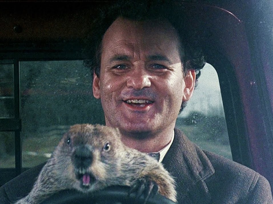 Главный герой комедии «День сурка» Филл Коннорс в исполнении Билла Мюррея