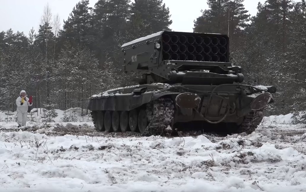 Минобороны показало боевую мощь огнеметных систем «Солнцепек»