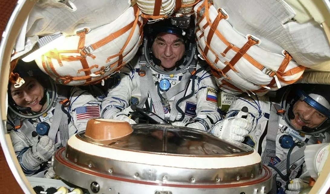 Ранее корабль покинул МКС