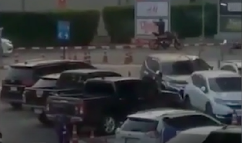 Военнослужащий открыл стрельбу в ТЦ на северо-востоке Таиланда