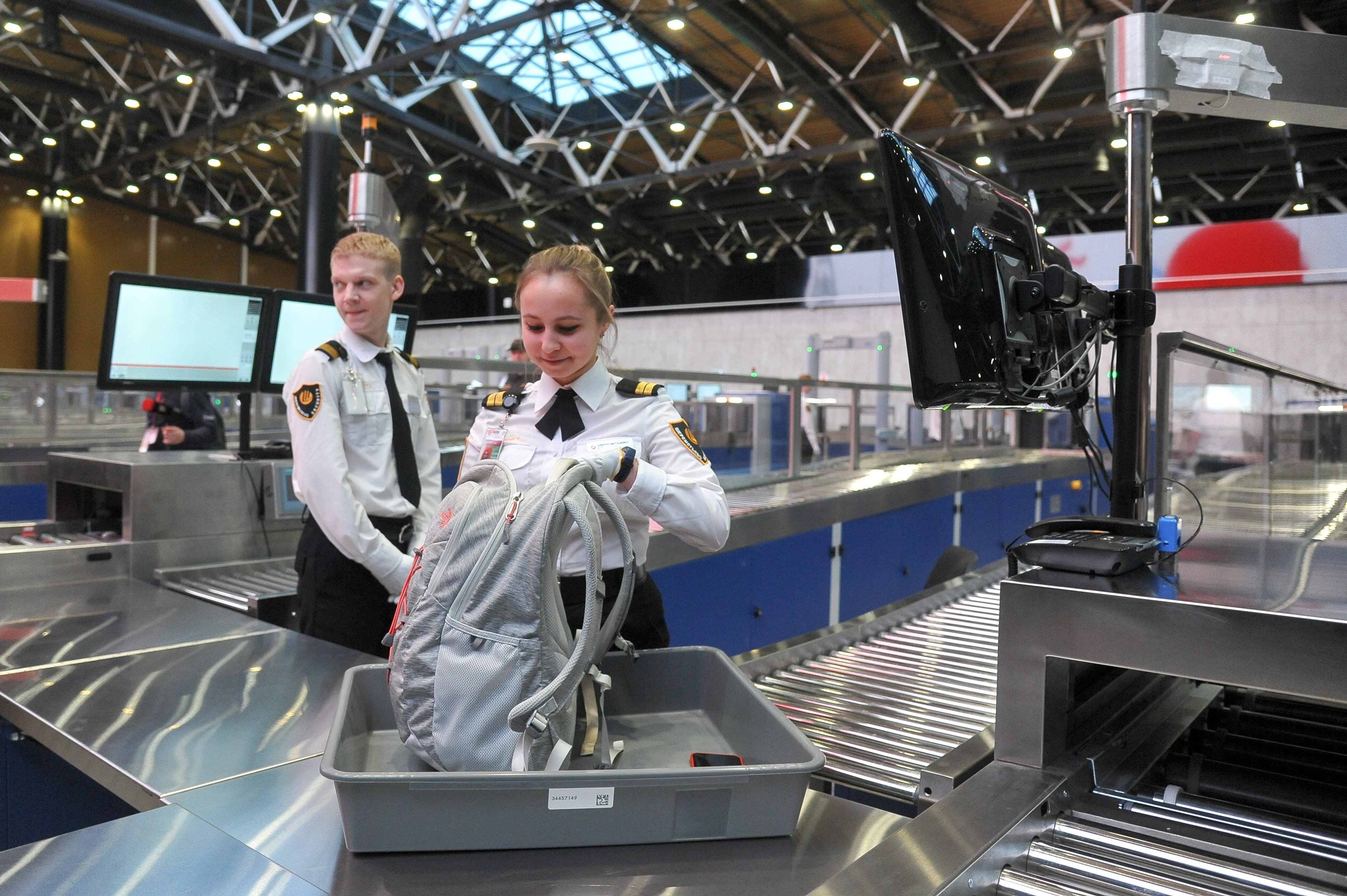 Названы необычные предметы, с которыми не пустят в самолет