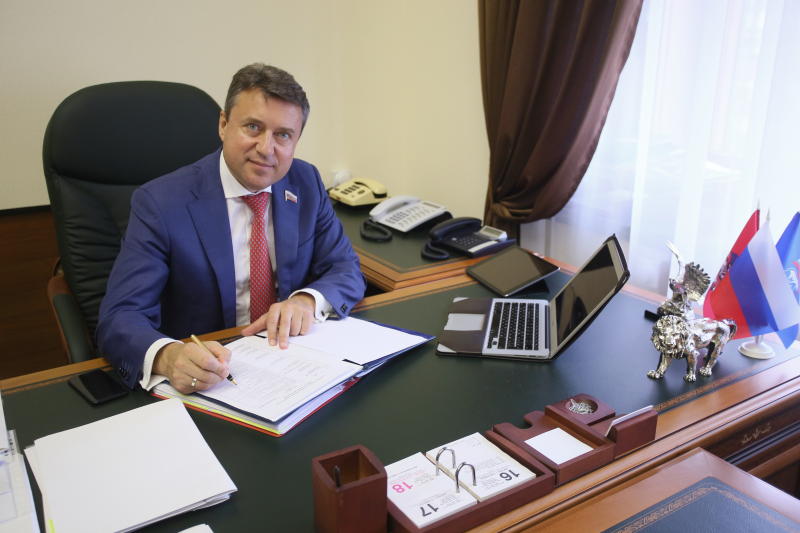 Анатолий Выборный