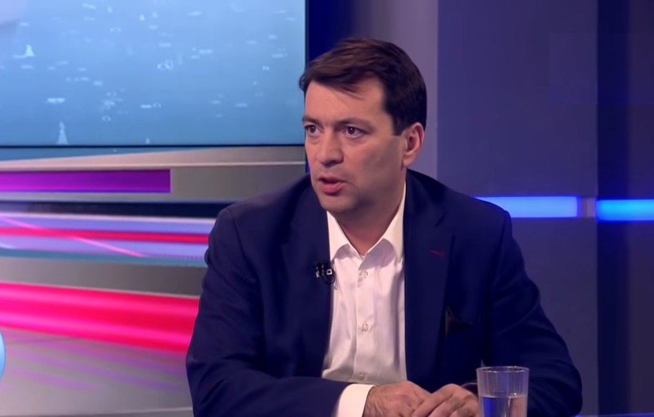 По мнению Володарского, в глобальном масштабе российское образование не пострадает