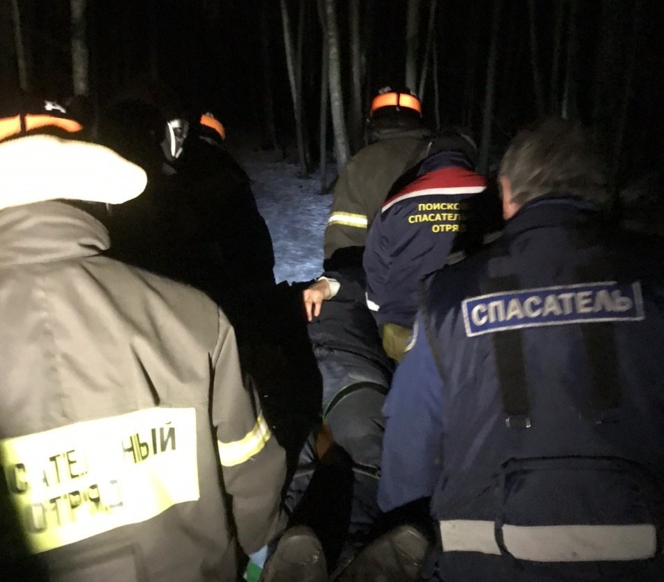 Москвич спас мужчину во время прогулки с собакой на востоке столицы