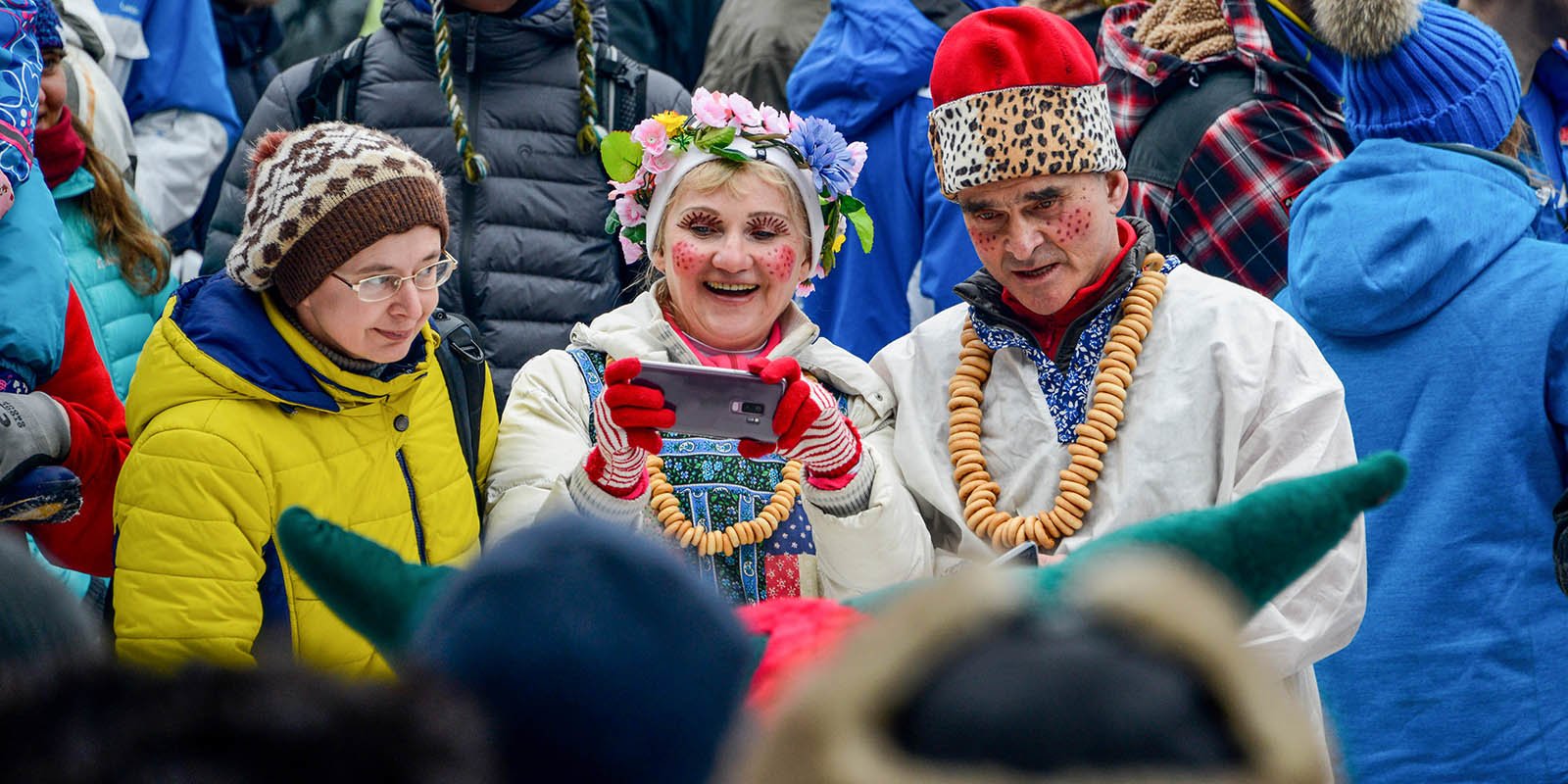 Участников «Московского долголетия» пригласили отметить Масленицу