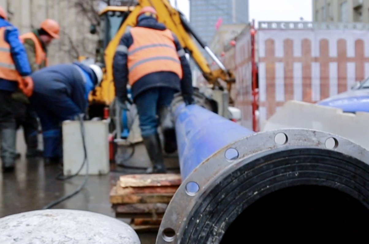 Работы по реконструкции водопровода завершились на Арбате