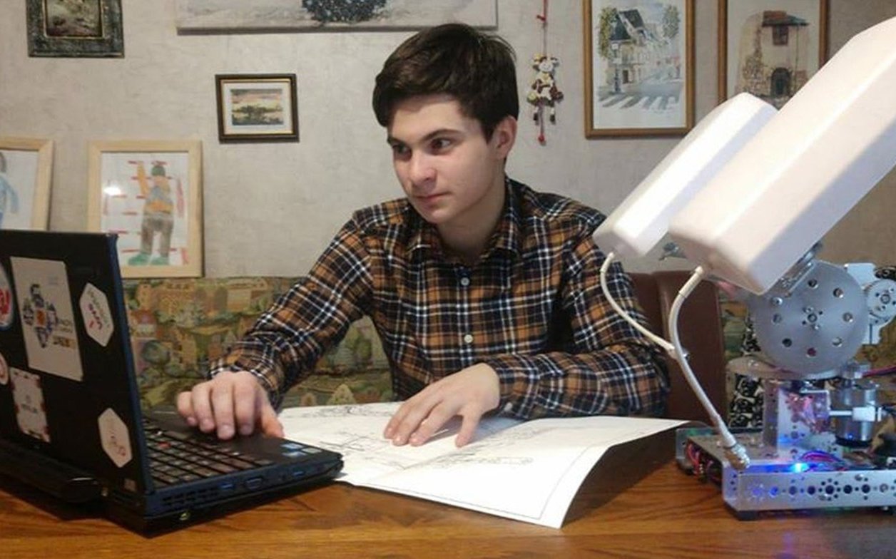 Столичный школьник изобрел устройство, которое поможет в поиске людей