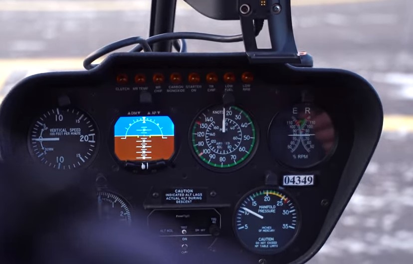 Комиссия МАК начала расследование крушения вертолета под Астраханью