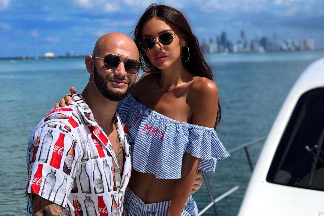 «Ваша копия!»: Джиган растрогал подписчиков фотографией с младшим сыном