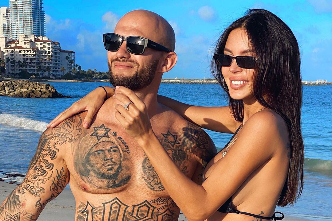 Джиган и Самойлова арендовали яхту на Мальдивах за девять миллионов рублей