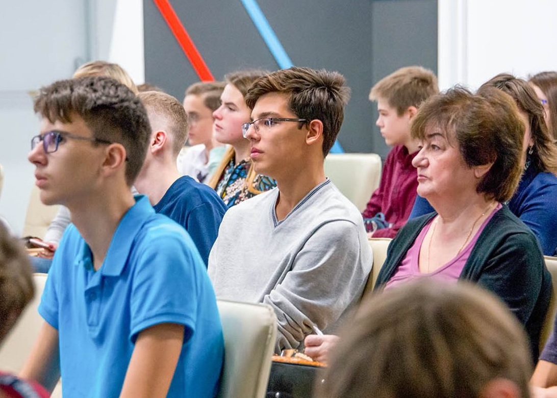 Фестиваль профориентации «PROвыбор» пройдет на ВДНХ