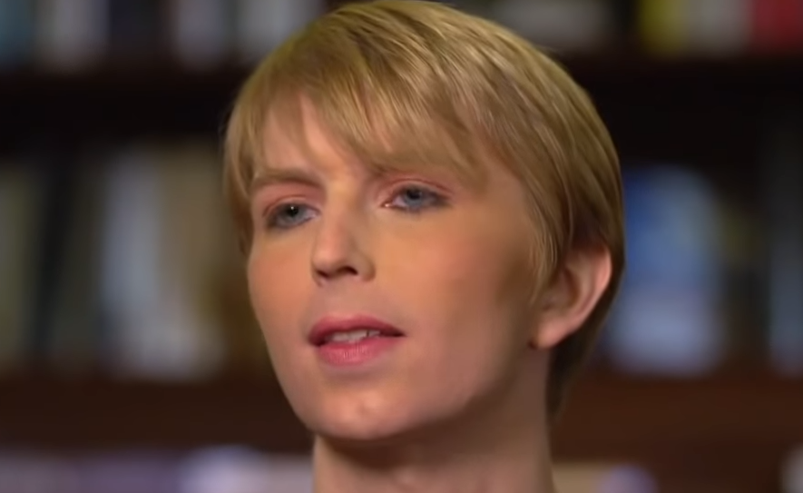 Сейчас Челси Мэннинг находится в больнице