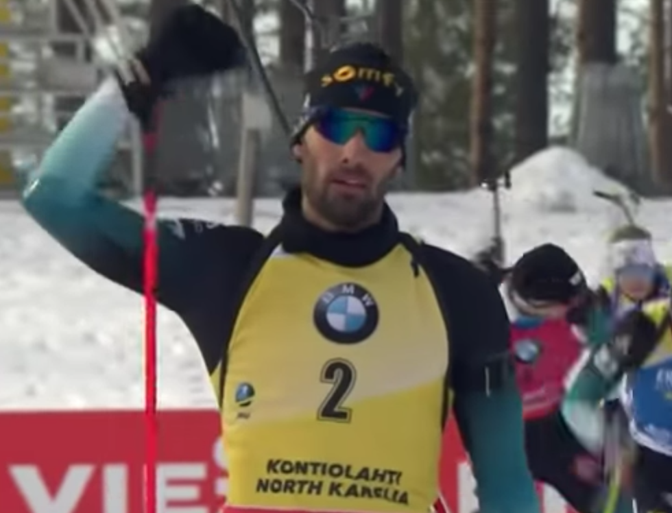 Биатлонист Фуркад занял первое место в завершающей карьеру гонке