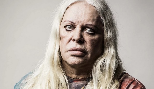 Дженезис Пи-Орридж был основателем британских групп Throbbing Gristle и Psychic TV