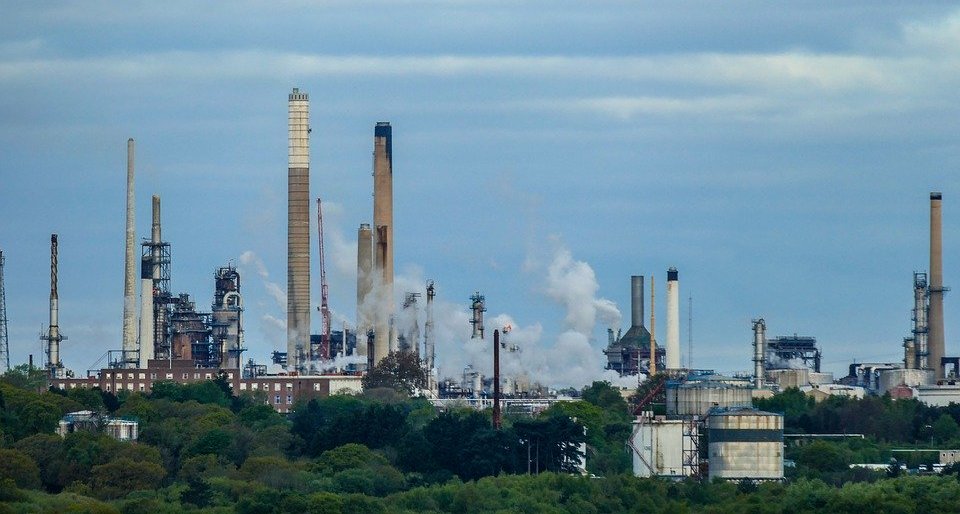 К закрытию торгов в пятницу рынки все же продемонстрировали рост. Стоимость нефти остановилась на отметке в 35,16 доллара за баррель