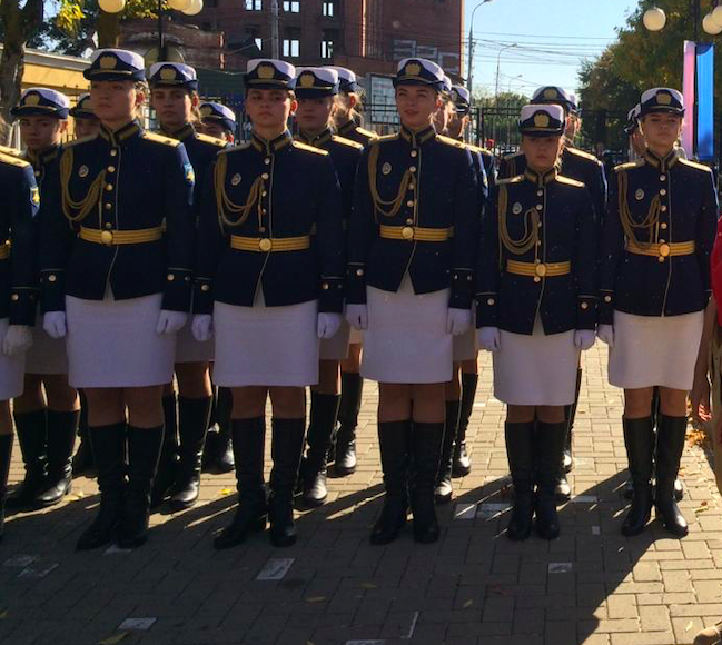 Девушки-курсанты совершили свой первый учебный полет в небе над Краснодаром