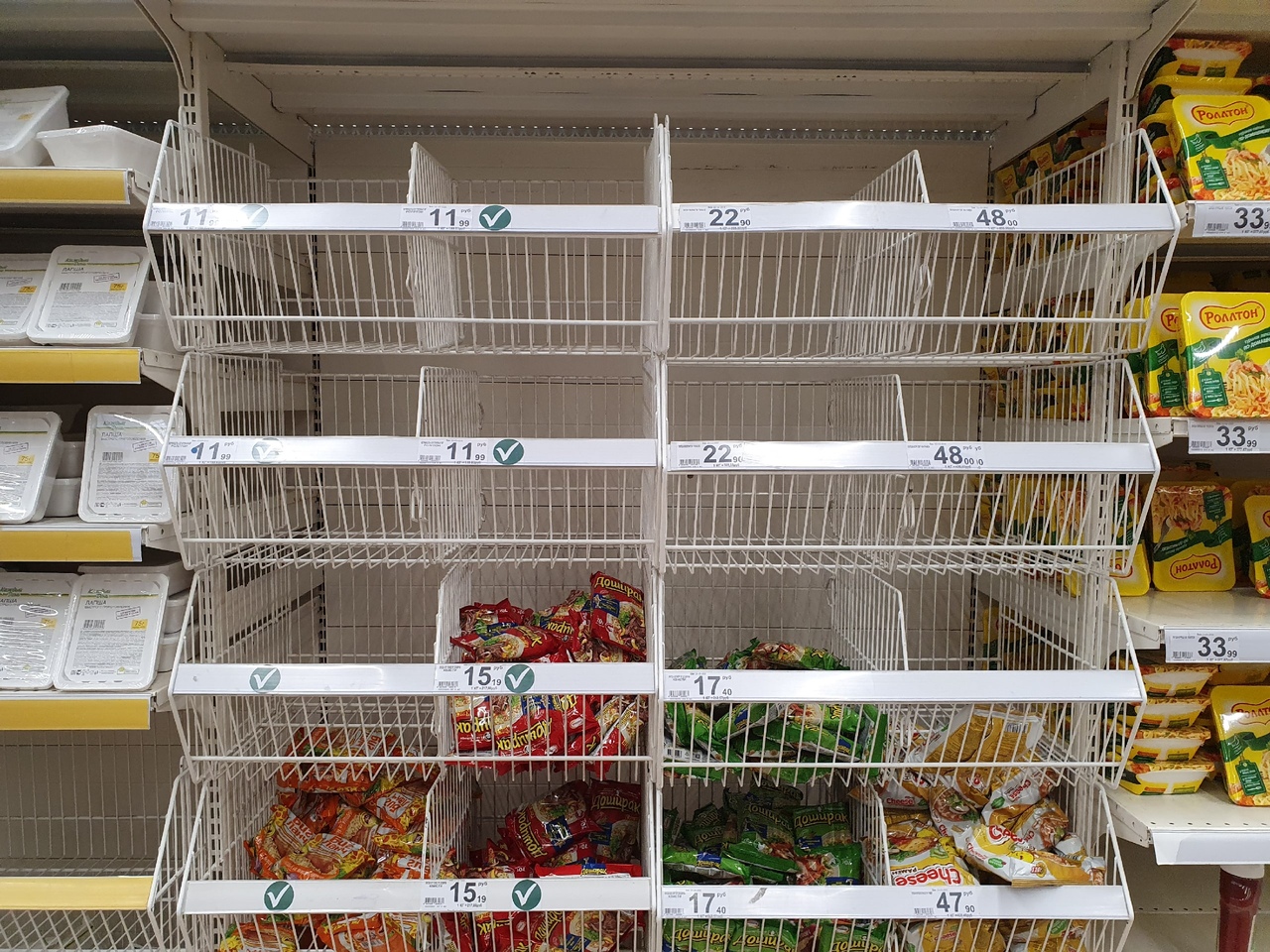 Врач предупредила об опасности закупки лапши быстрого приготовления