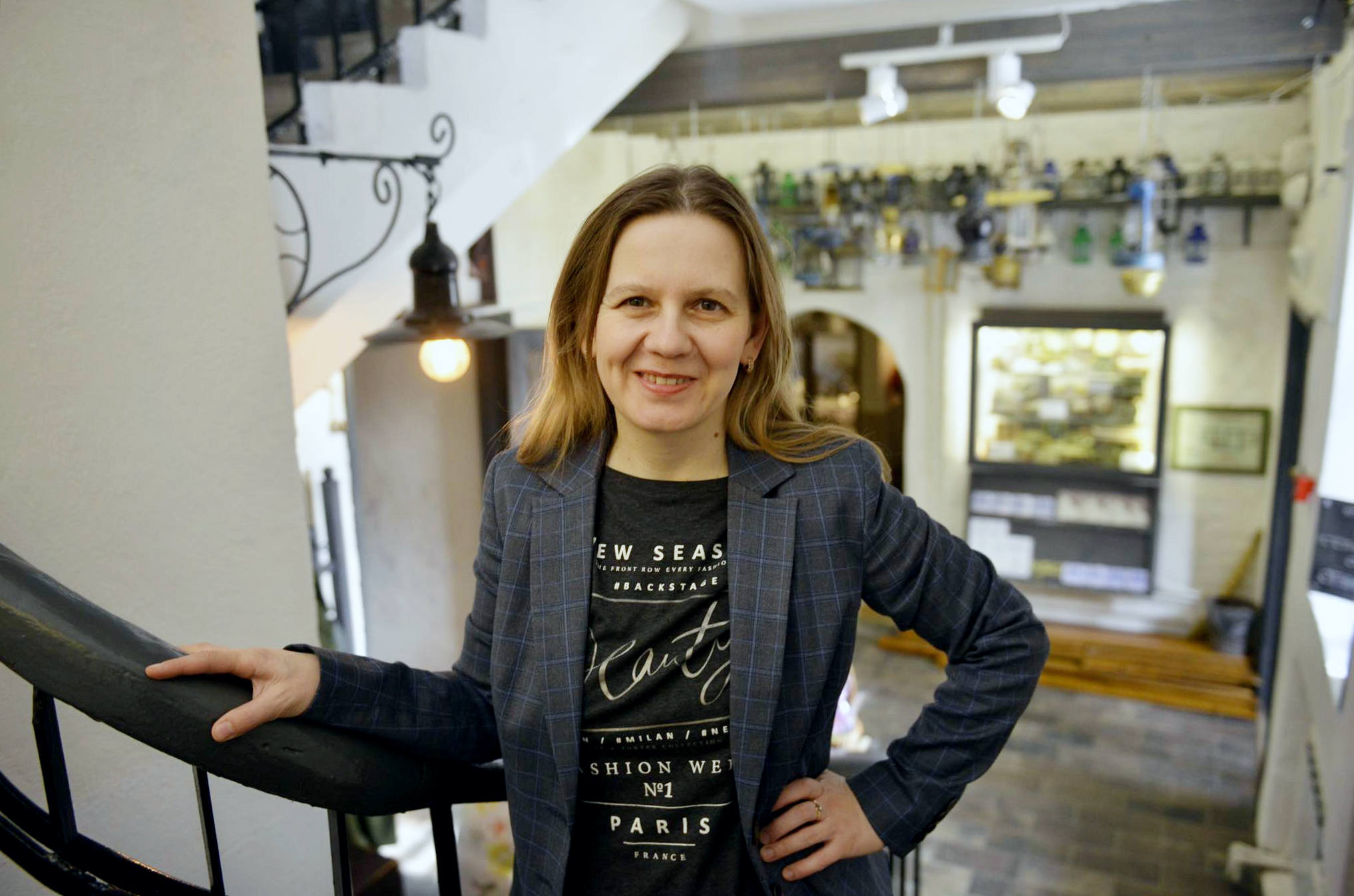 Директор музея «Огни Москвы» Наталья Потапова на работе